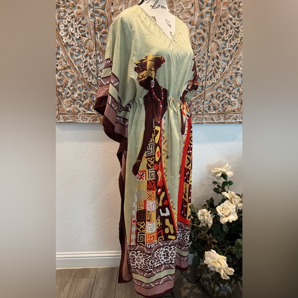 Shore Drive Free Size Kaftan Maxi Dress, Adjustable Pull Tie Waist - Picture 3 of 16